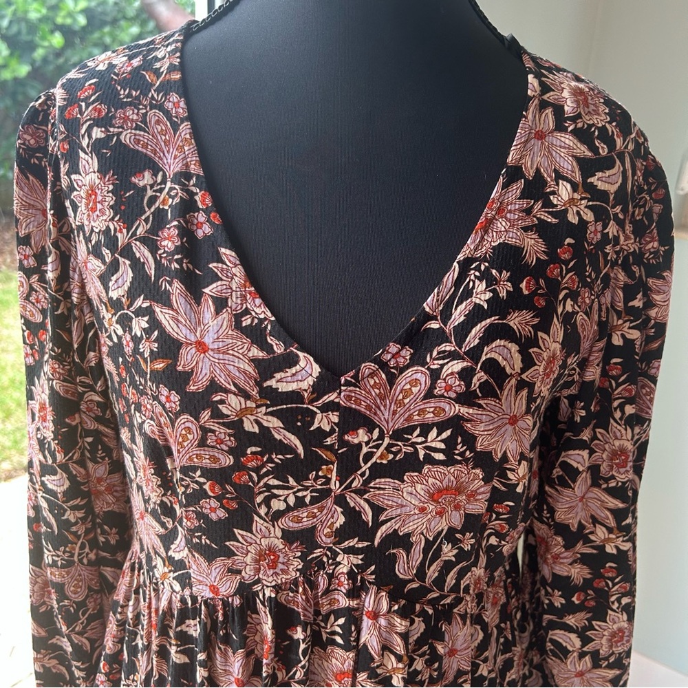 Knox Rose Black Dress with Pink Floral Print - Long Sleeve V-Neck - Picture 2 of 4